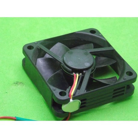 VENTILADOR DELL 4210X 4220X 4310X 4320X 4610X GM1255PHV1-A